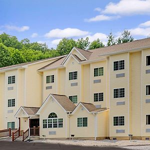 Microtel Inn & Suites By Wyndham Bryson City